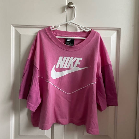 NIKE TSHIRT